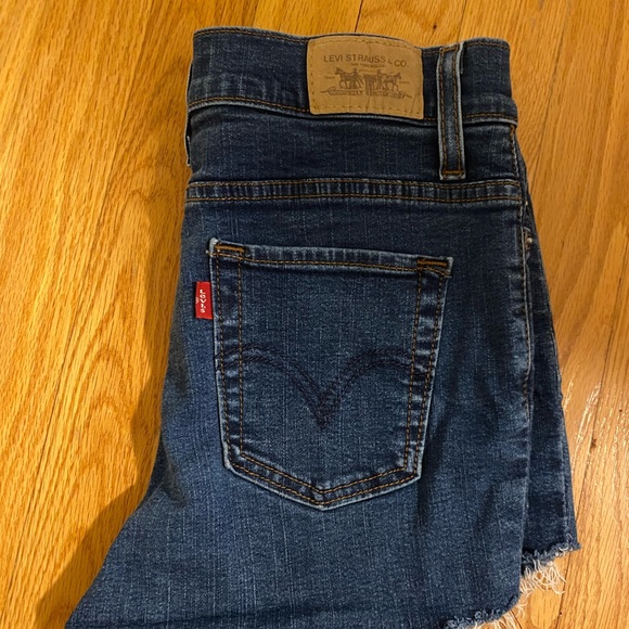 Levi’s Cut-Off Shorts - Picture 2 of 6